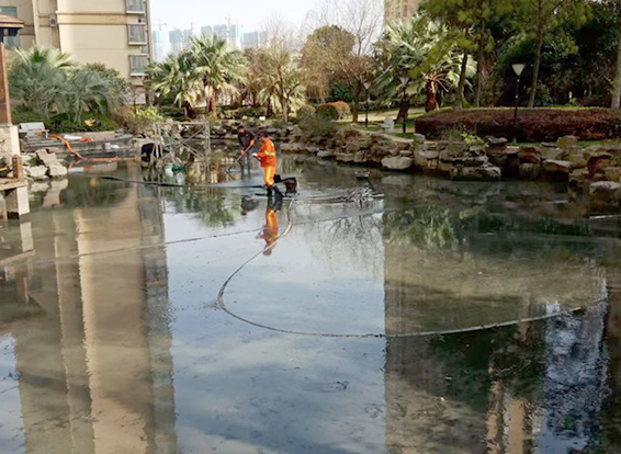 通许景观池淤泥清理